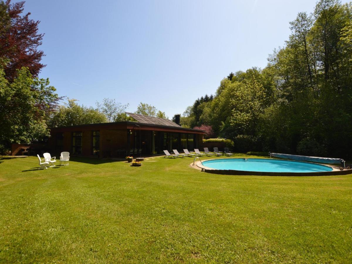 Luxury Villa With Swimming Pool Stavelot Extérieur photo